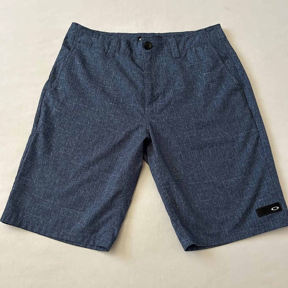 Oakley Men's Flat Front Beach Board Short 100% Polyester Variegated Blue Size 30
